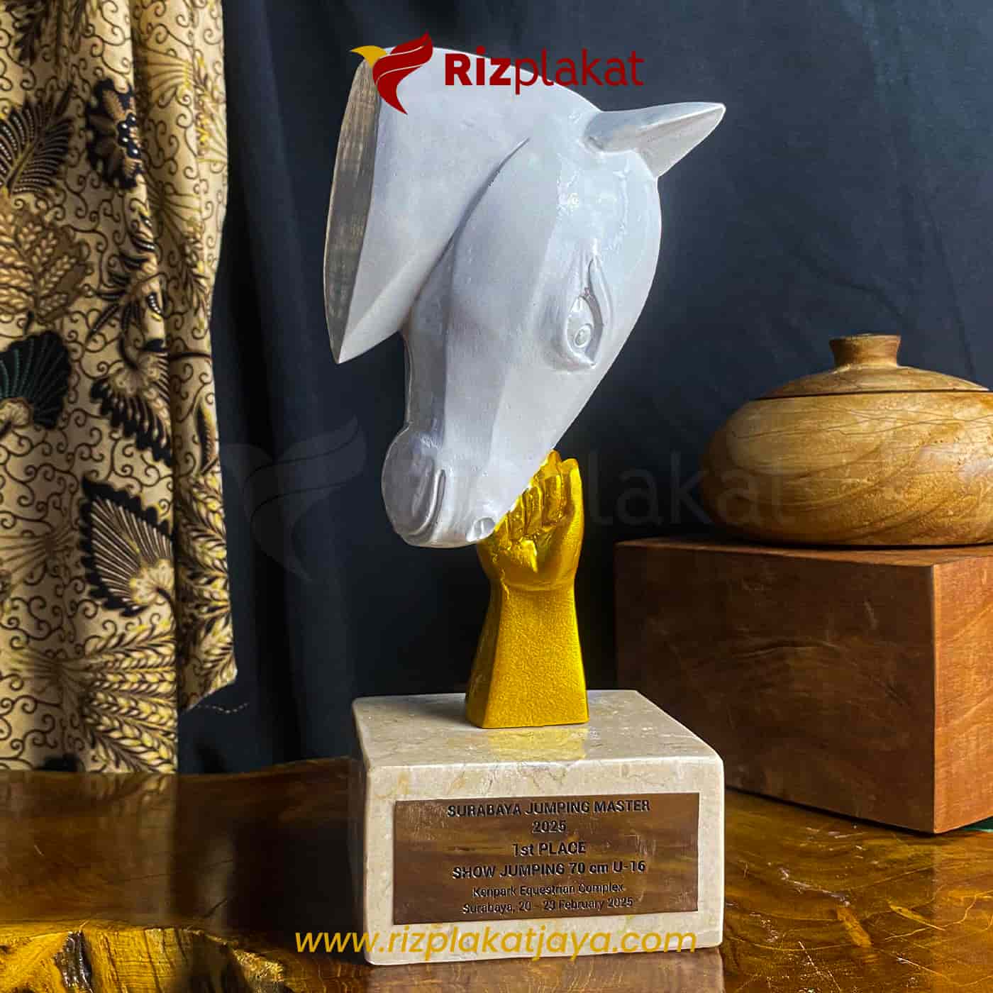 Plakat Fiber Berkuda