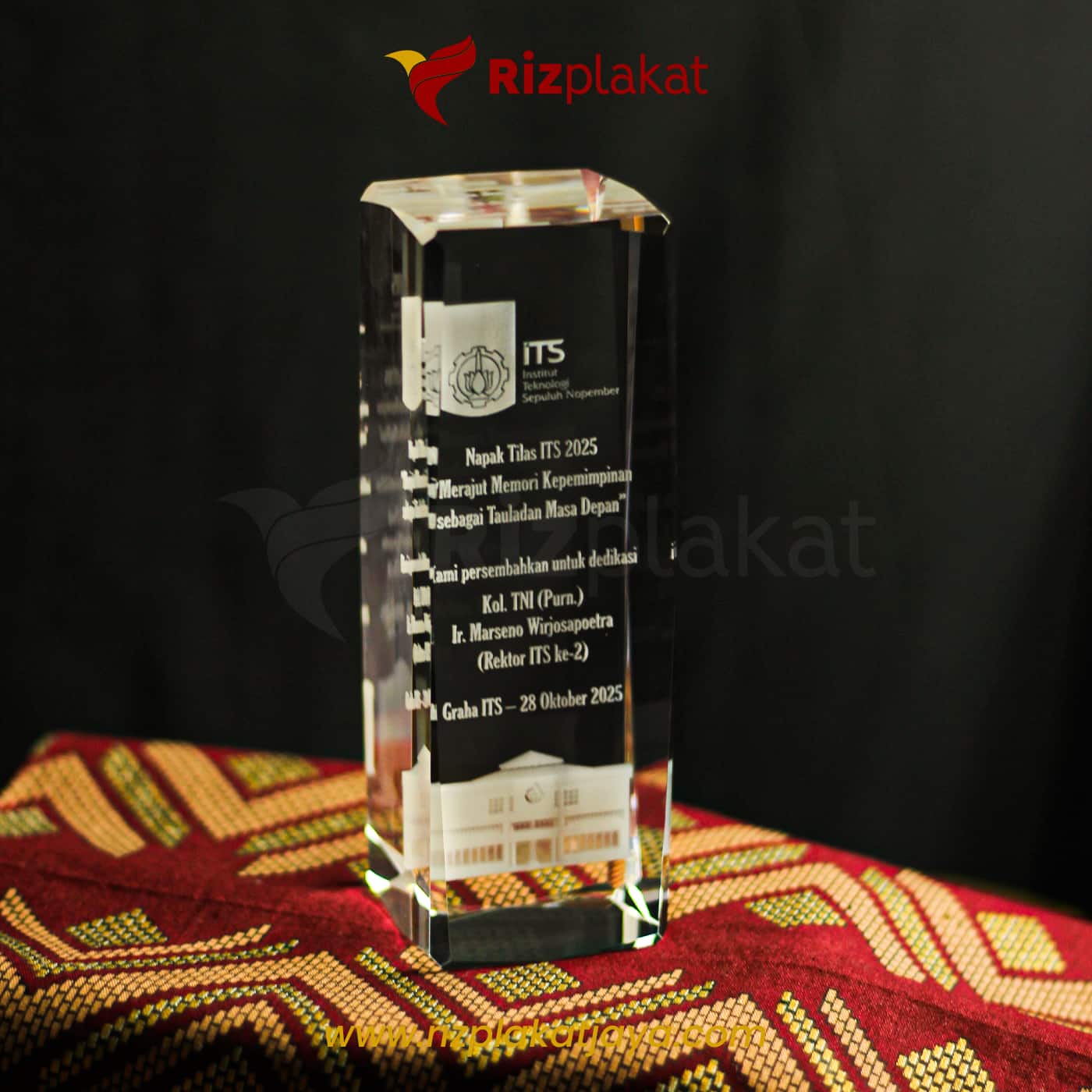 Plakat Kristal Institusional