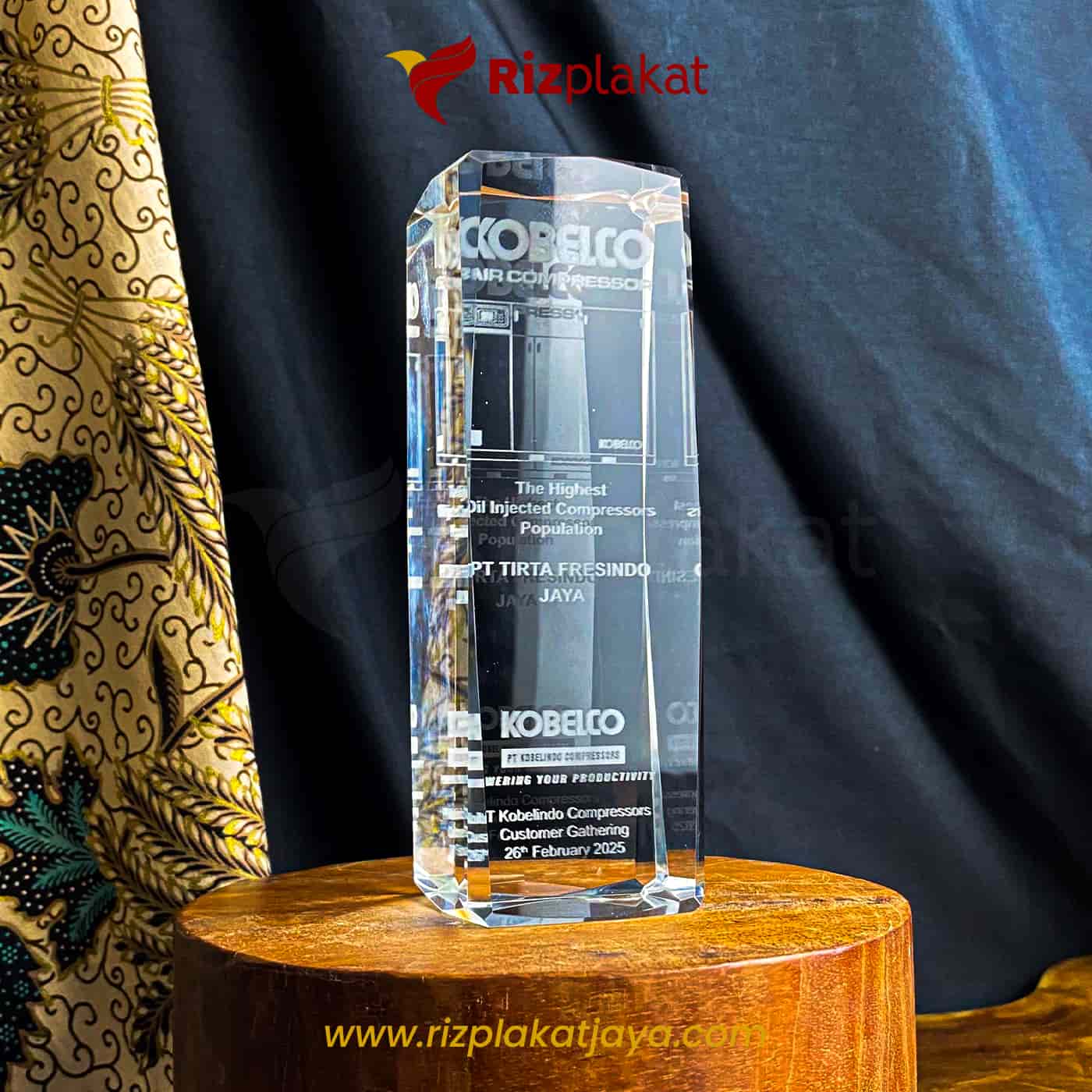 Plakat Kristal Corporate Eksklusif 